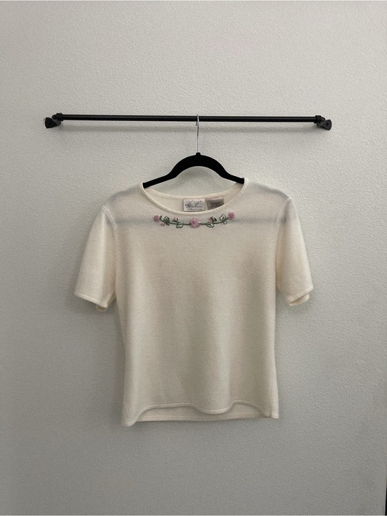 Kathie Lee Collection Tops - Kathie Lee Collection Cream Short-Sleeve Top with Pink Rose Embroidery
